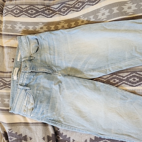 Guess Skinny Jeans - Picture 2 of 2